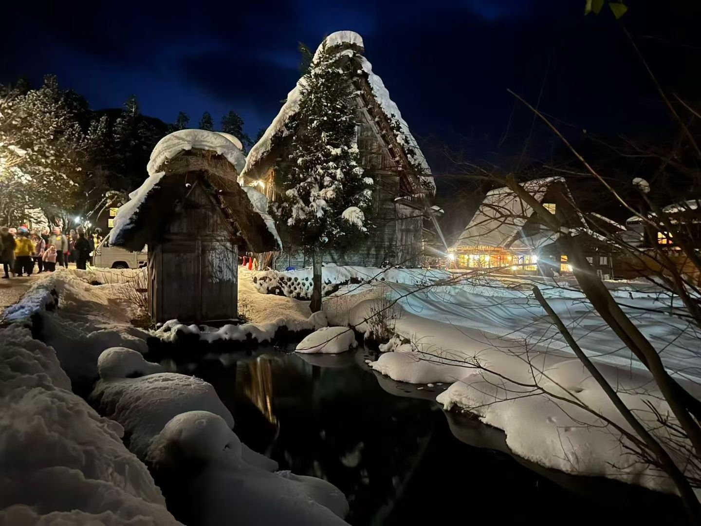 白川郷_合掌造り夜景_10