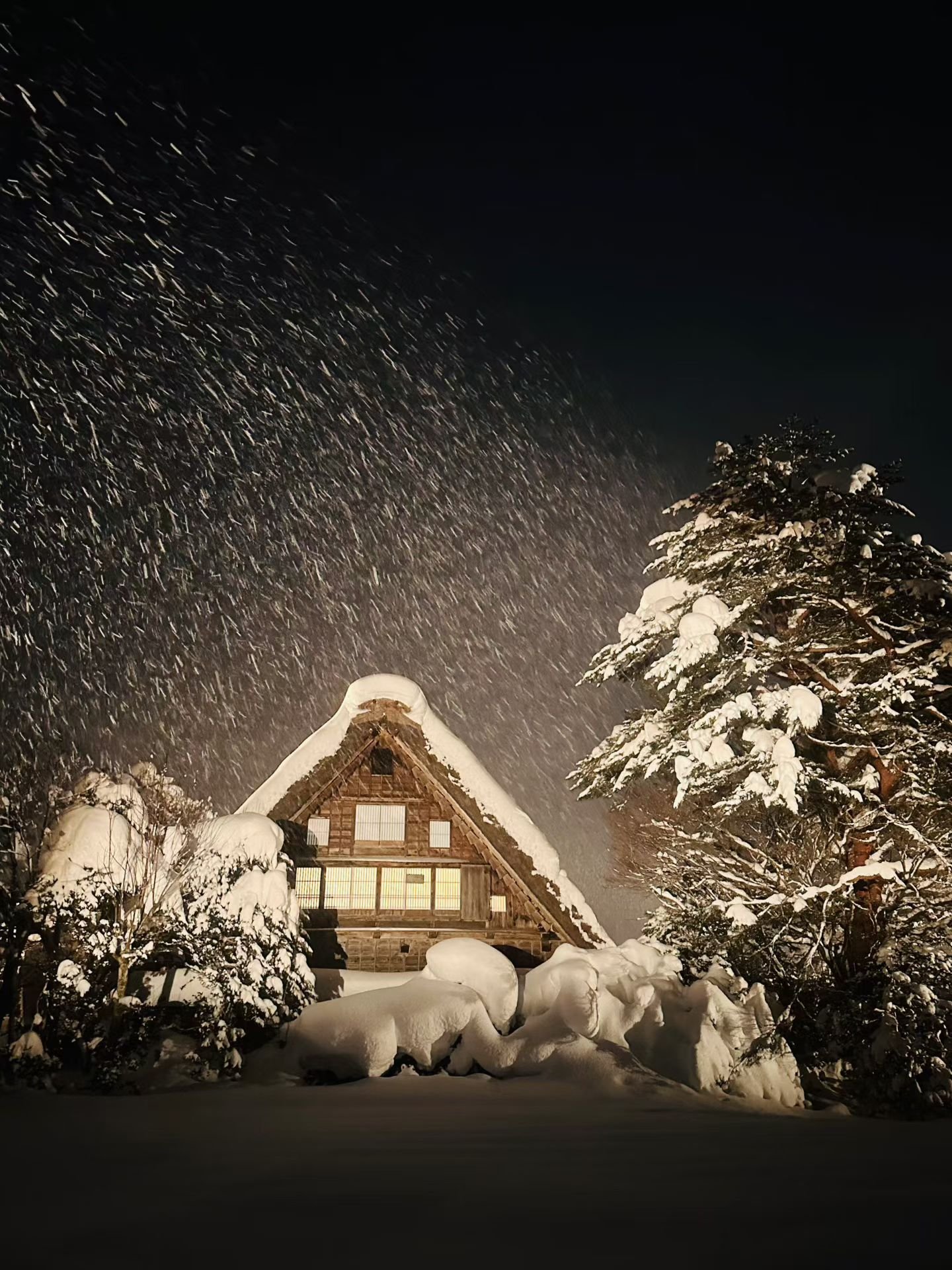 白川郷_合掌造り雪景色_01