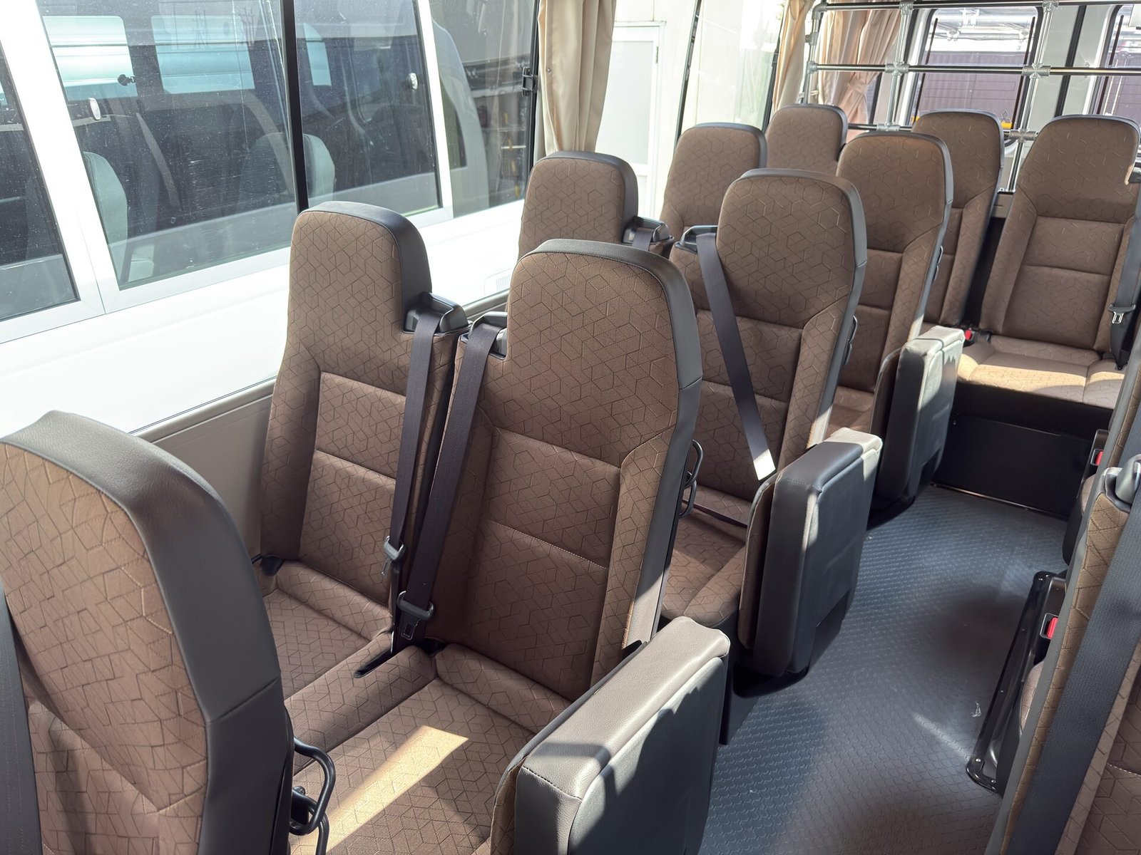 ローザ三菱 IMG_1611